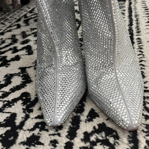 Steve Madden Violetta rhinestone knee high boot. Size 9. GUC. - Picture 4 of 9
